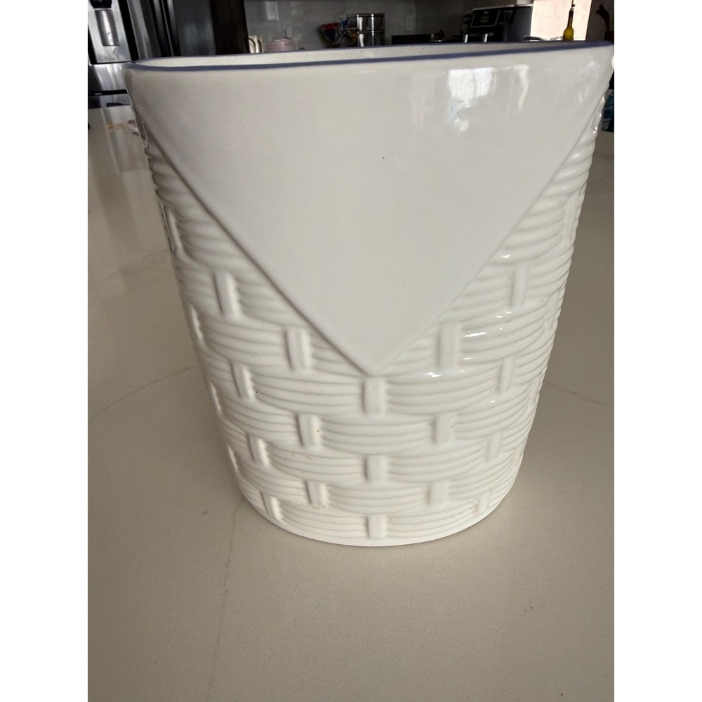 Vintage Pfaltzgraff White Basketweave Oval Utensil Holder Cottage Core